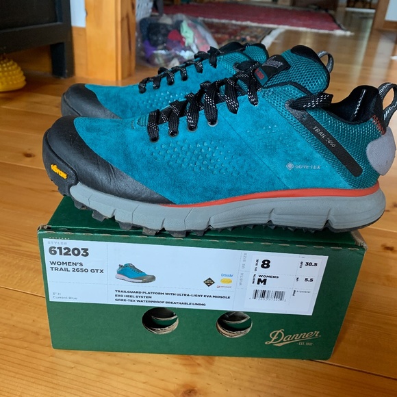 Danner Trail 2560 GTX size 8 - Picture 3 of 9